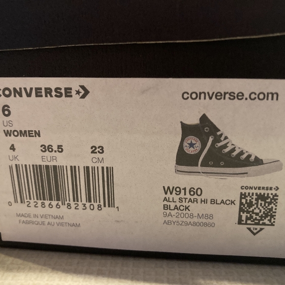 Converse - Picture 3 of 3